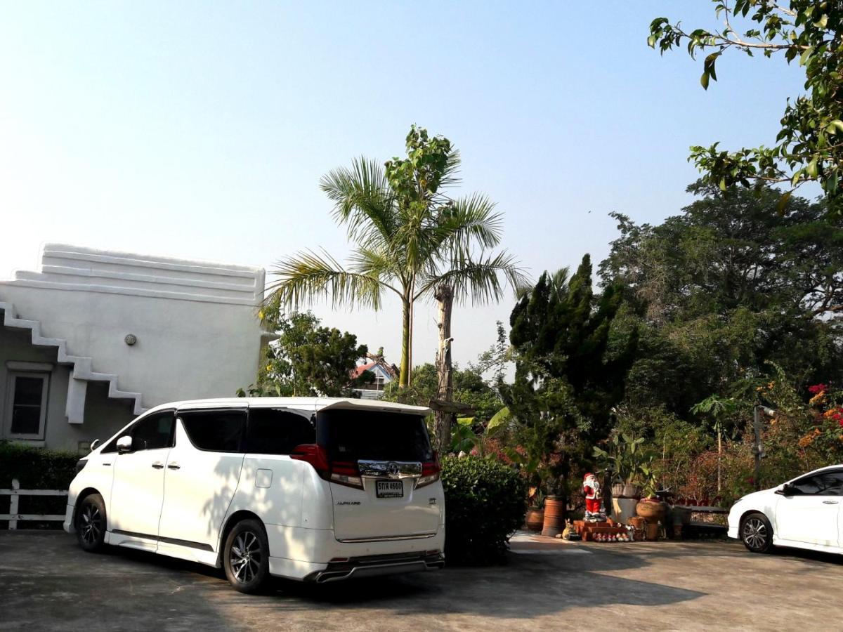 Scenic Riverside Resort Kamphaeng Phet Extérieur photo