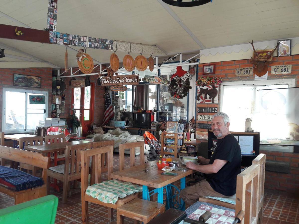 Scenic Riverside Resort Kamphaeng Phet Extérieur photo