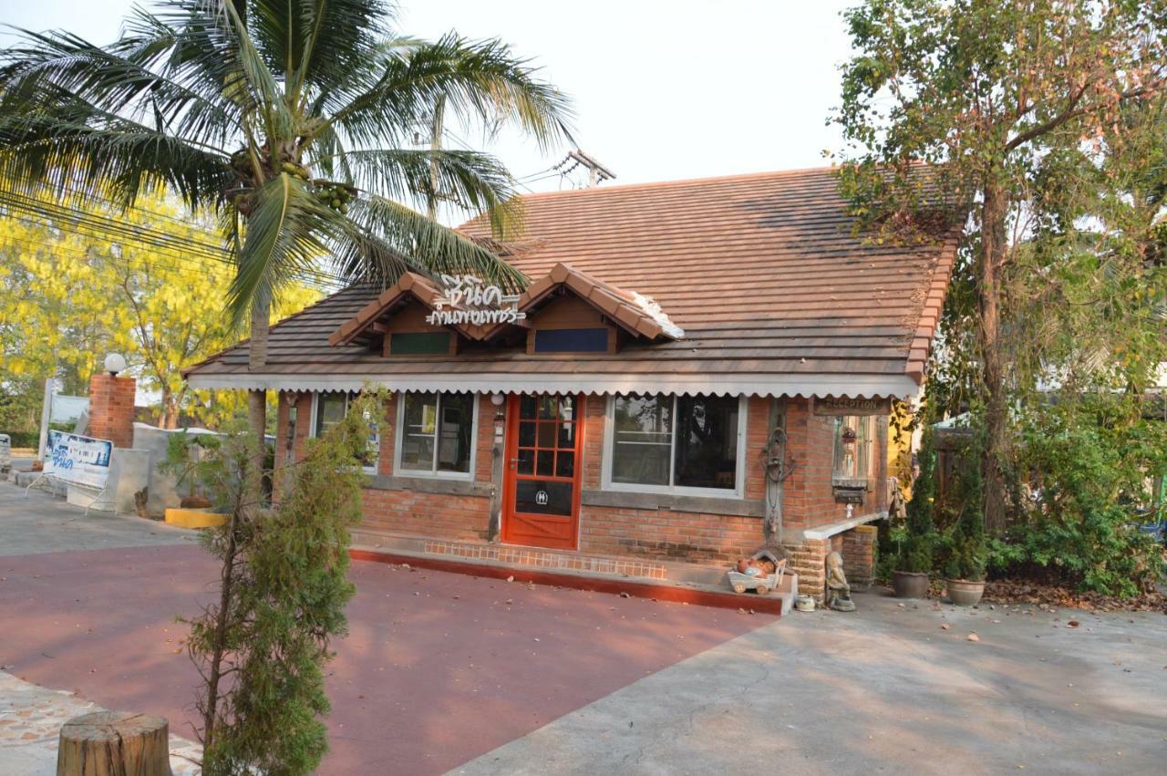 Scenic Riverside Resort Kamphaeng Phet Extérieur photo