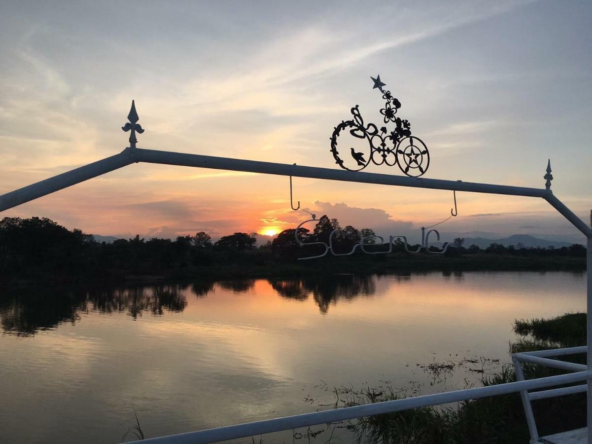 Scenic Riverside Resort Kamphaeng Phet Extérieur photo