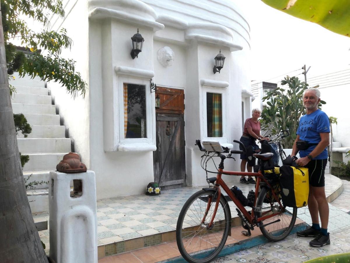 Scenic Riverside Resort Kamphaeng Phet Extérieur photo